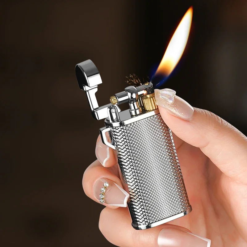 

Retro Metal Relief Inflatable Cigarette Lighter with Grinding Wheel Portable Butane Gas Open Flame Outdoor Lighter Men's Gift
