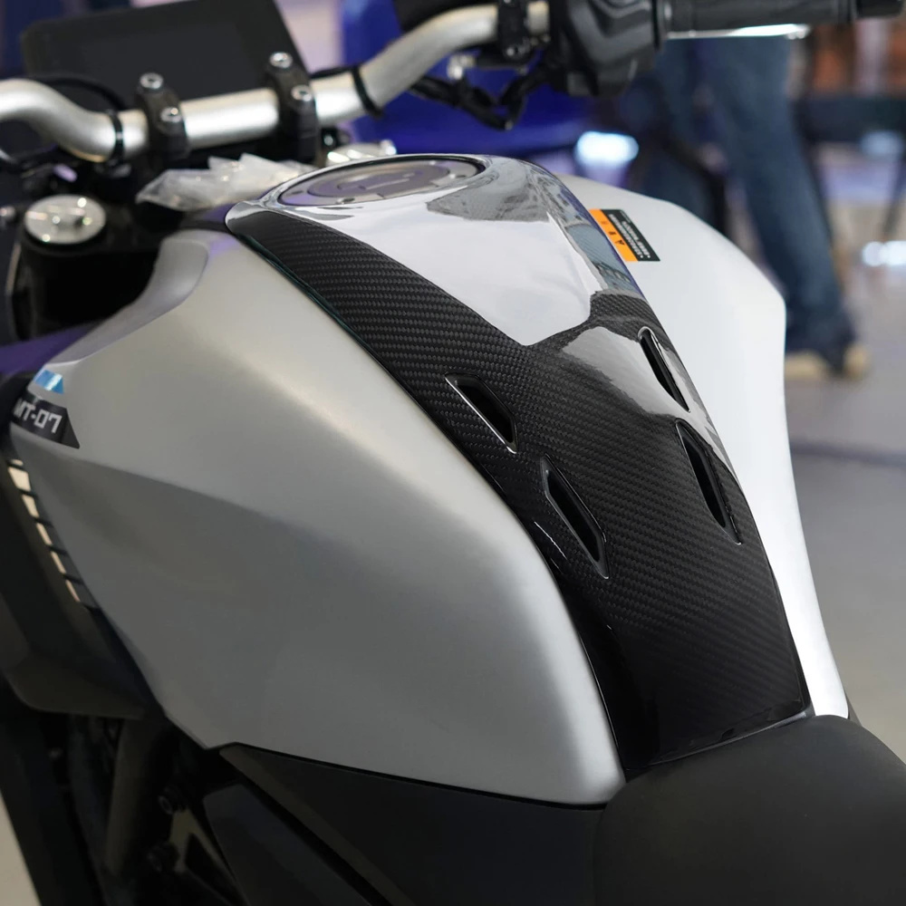 Kohlefaser-Motorrad-Tankabdeckung für YAMAHA MT-07 MT07 2025-2026
