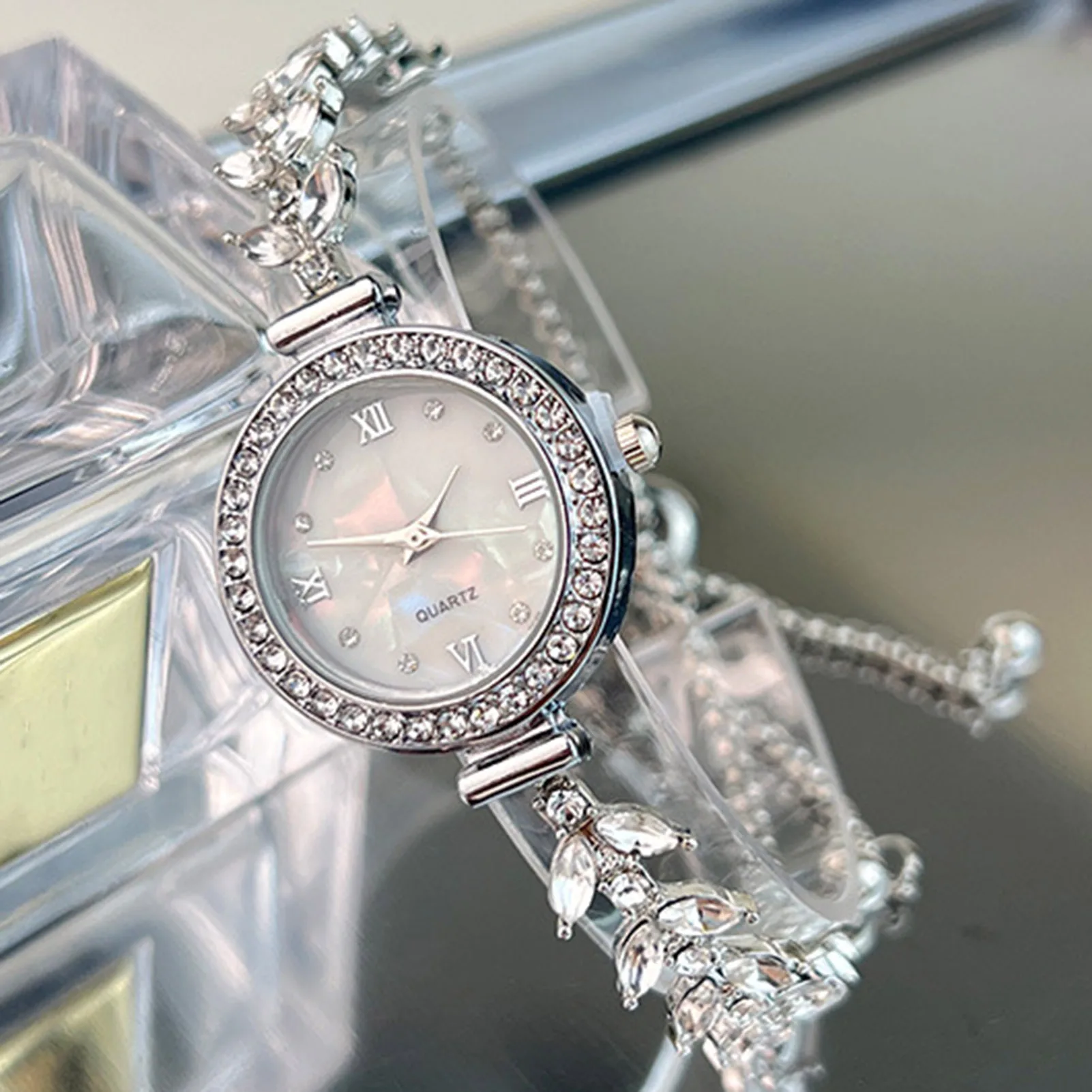 

Женские наручные часы с кристаллами, Роскошные наручные часы с браслетом с кристаллами для офиса, деловых встреч