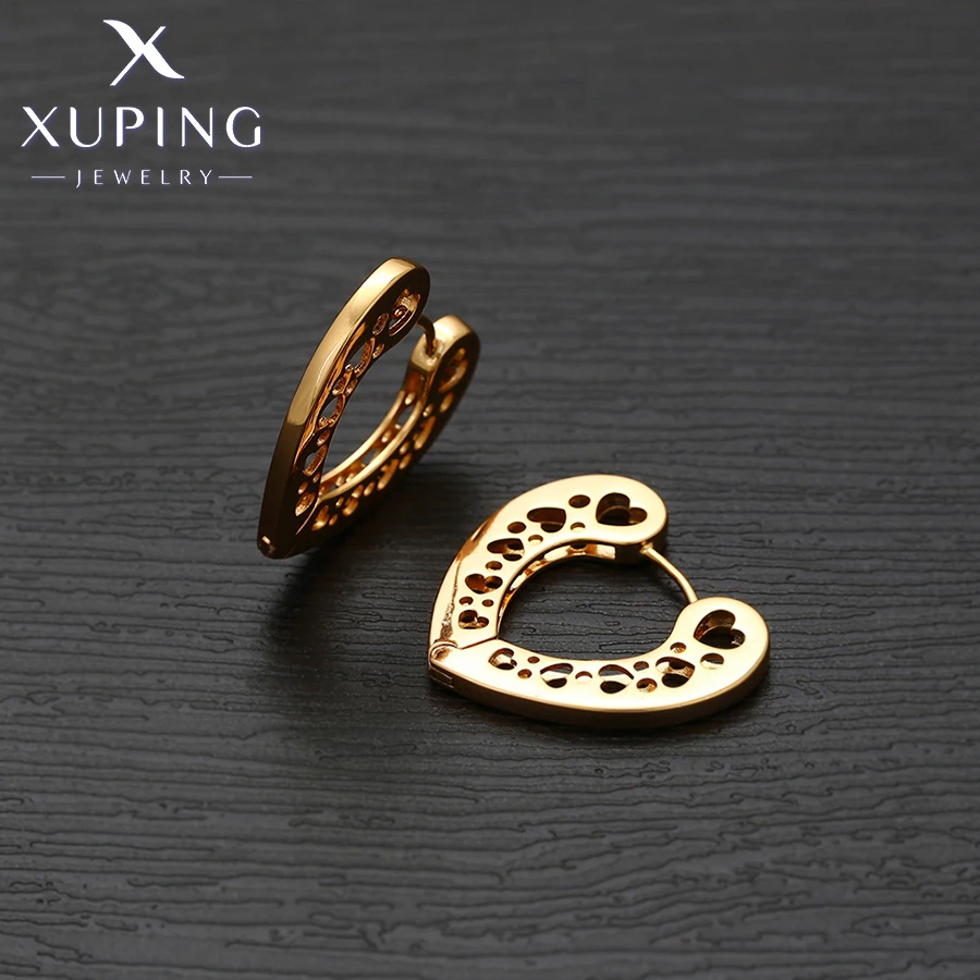 Xuping Jewelry Fashion orecchino Color oro a forma di cuore per regalo donna X000011788