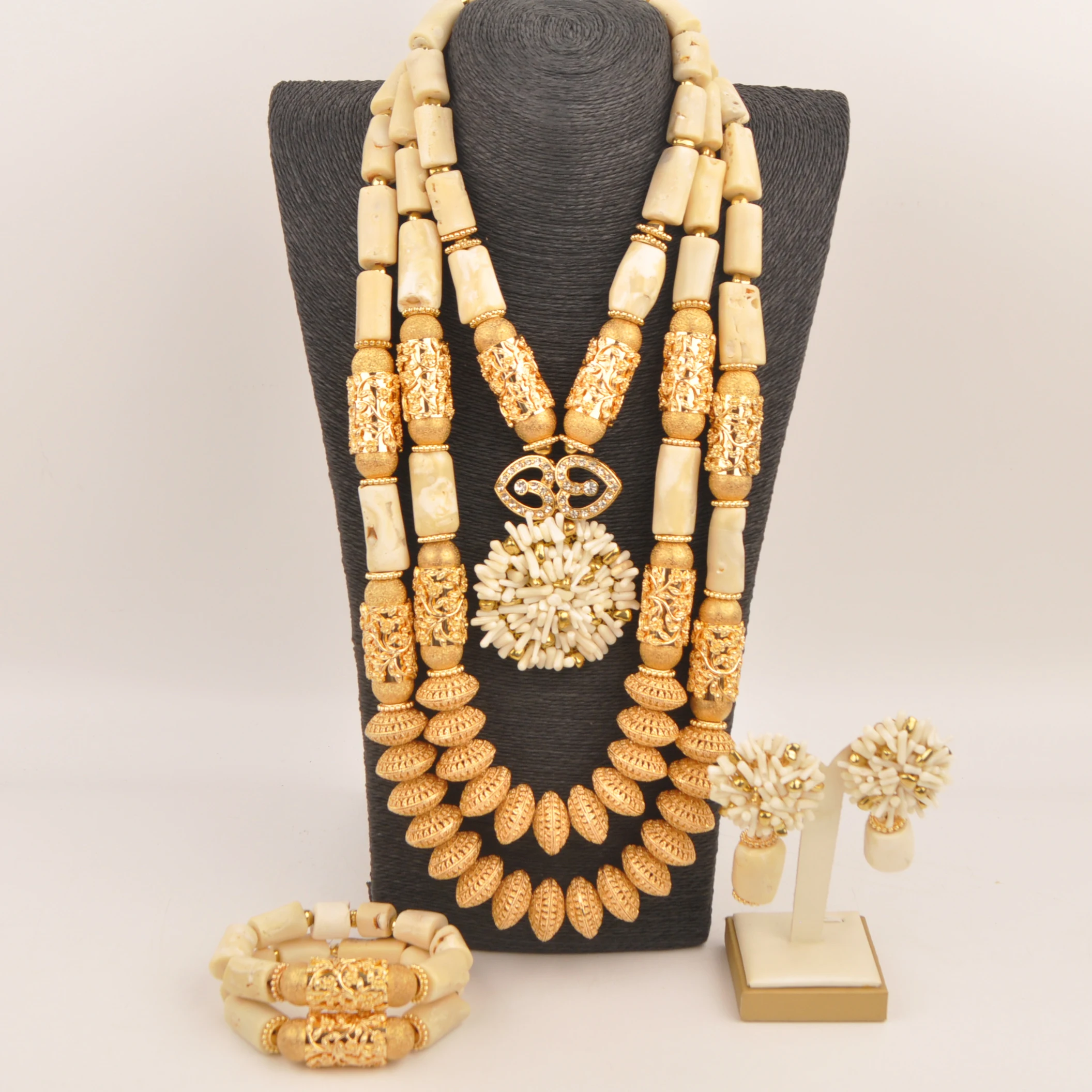 White Fashion Necklace African Wedding Jewelry Natural Coral Nigeria collection