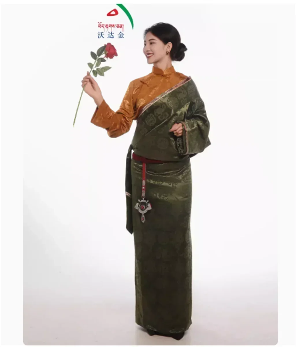 ชุดคลุมทิเบตแบบชิ้นเดียวใหม่ ปี 2026 จากคังบา ทิเบต ในประเทศจีน