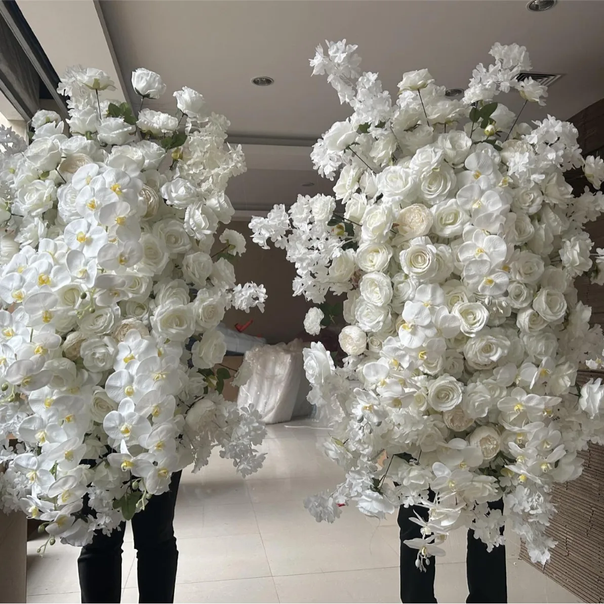 O-X878 Wedding Drops Custom Arch Flower Row Events Stage Backdrop Decorations Silk Cherry Blossom White Artificial Flower Aisle