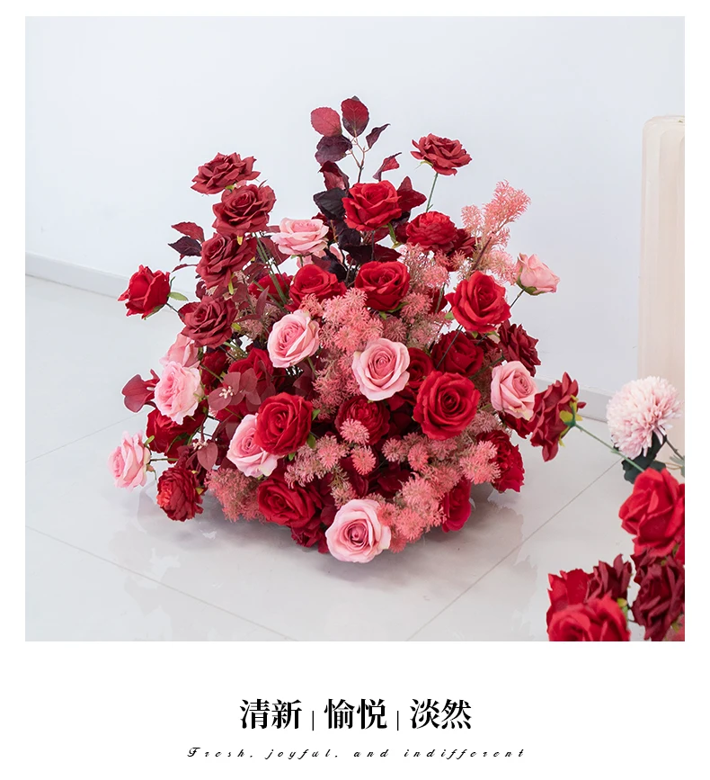 Rote und rosa Rosen, künstliche Blumenarrangements, Hochzeitstisch-Mittelstück, Blumenball für Outdoor-Rasenzeremonien, Party-Hintergrunddekoration – Detail 5