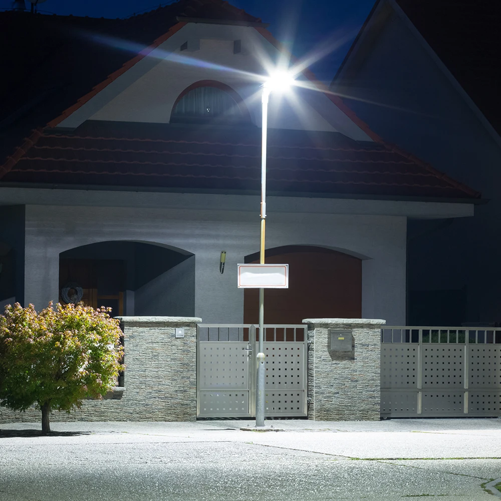 LED Street Light AC85-AC265V Outdoor Street Lamp Hight Brightness 200W Powerful Wall Light 216 LEDS IP65 Waterproof Garden Light