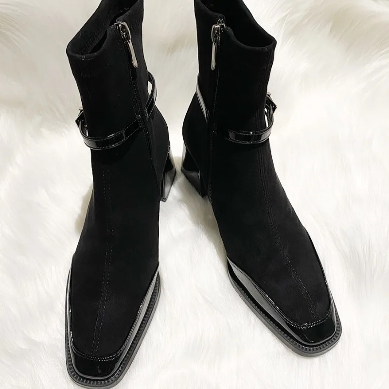 

2026women Autumn New Simple Solid Color Designer Thick Heel Short Boots Daily Versatile Lightweight Wear-resistant Chelsea Boots