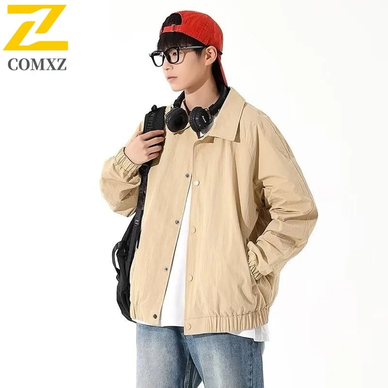 

COMXZ Мужская куртка с отложным воротником Американская мода Легкая ветровка Однобортный дизайн Ветрозащитная осенняя мужская одежда