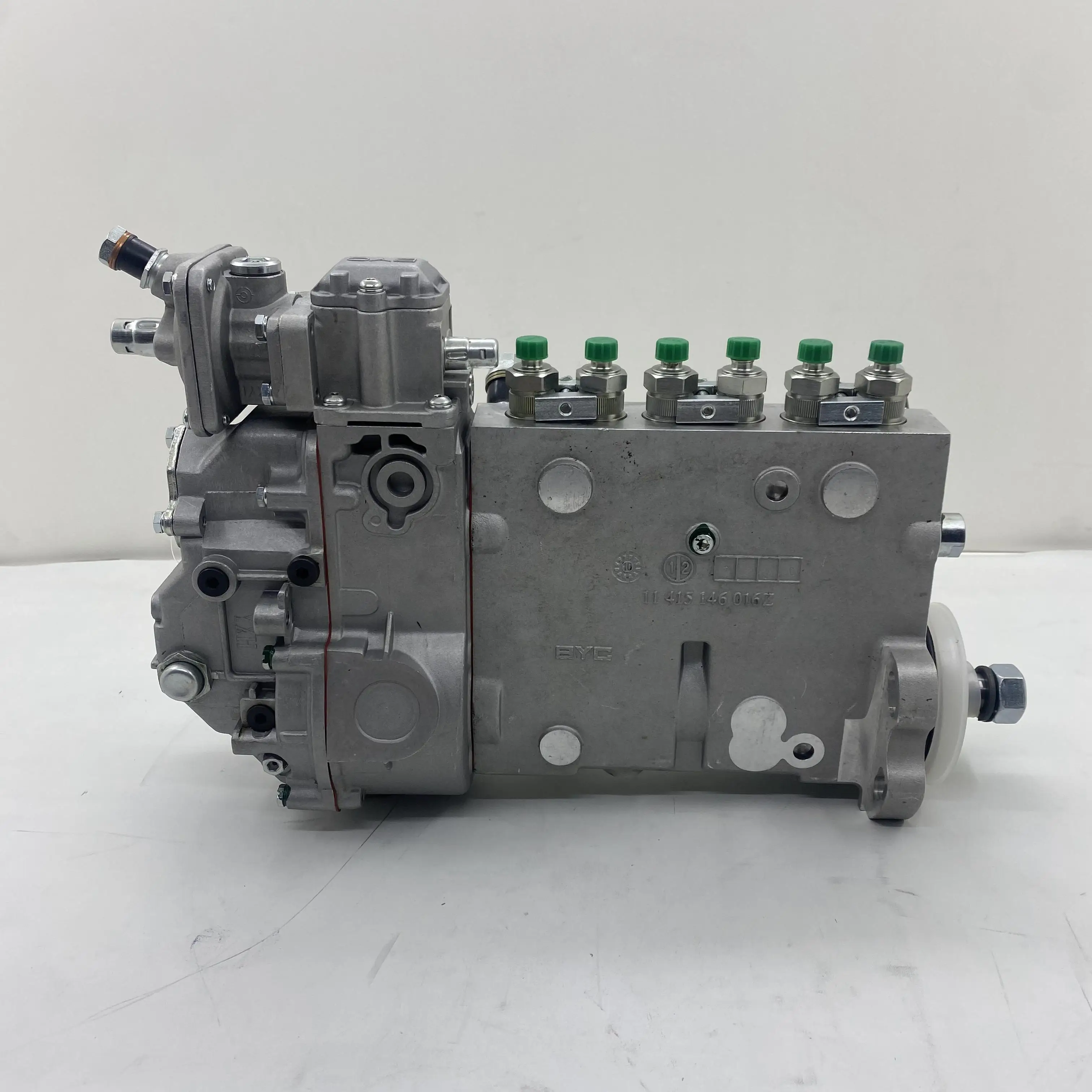 بيع مضخة حقن الوقود Wellcummins 3960418 3960698 3960699 الكمون 6BTA5.9-180 6BT أجزاء محرك الديزل