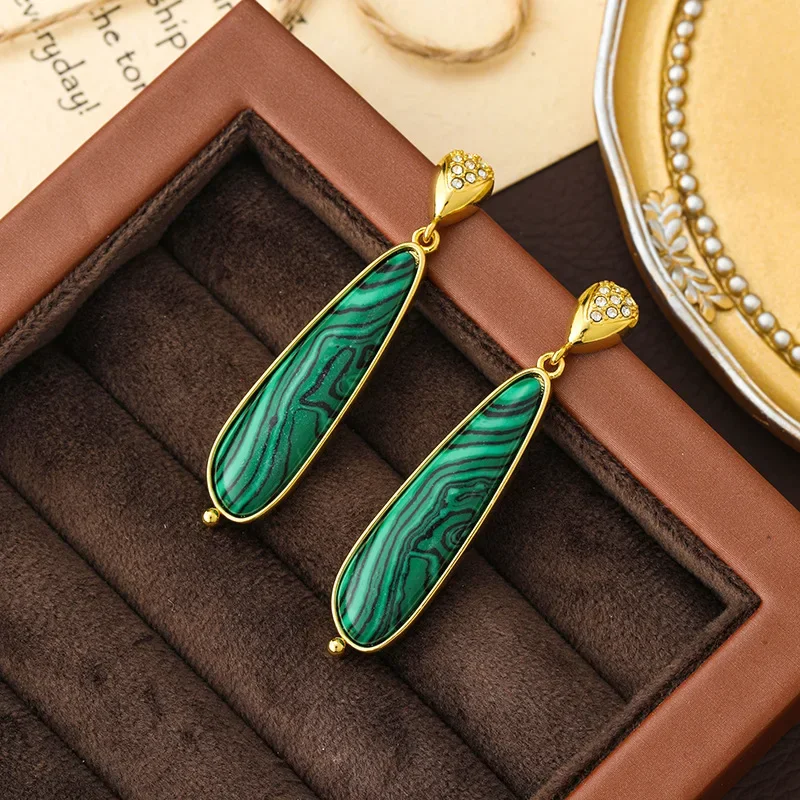 

Retro water drop malachite long fringed high-end light luxury personalized stud earrings