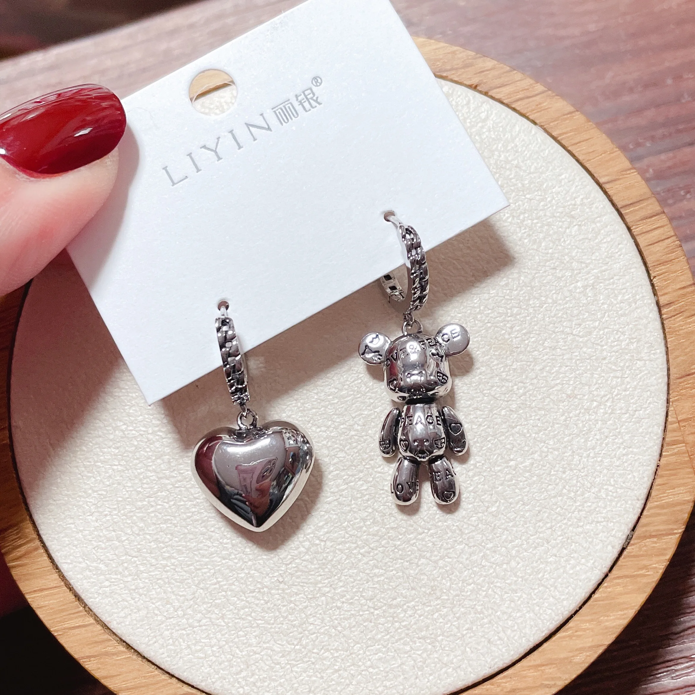 Hot Sell Elegant Asymmetric Bear & Love Heart 925 Silver Needle Ladies Tassels Stud Earrings Jewelry For Women Gifts No Fade