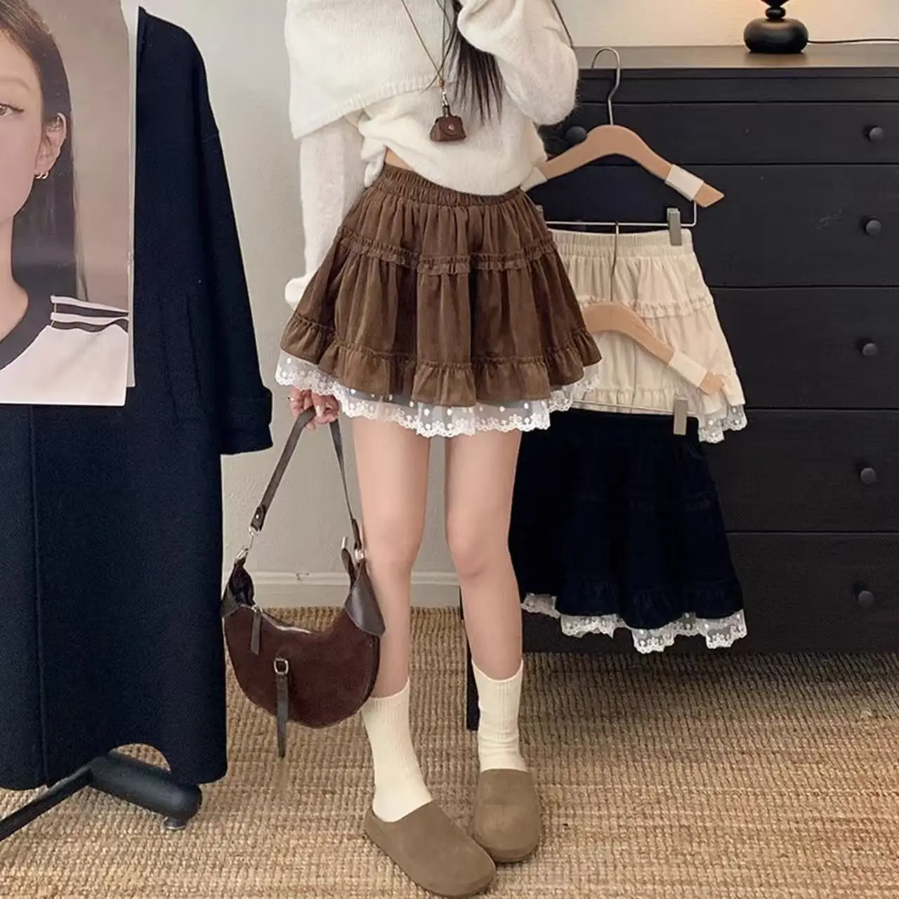 Sweet Lace Trim Splice Half A- Line Mini Skirt High Waist Anti-Light Cake Puffy Short Skirt Spring Autumn Winter New Style Pol..