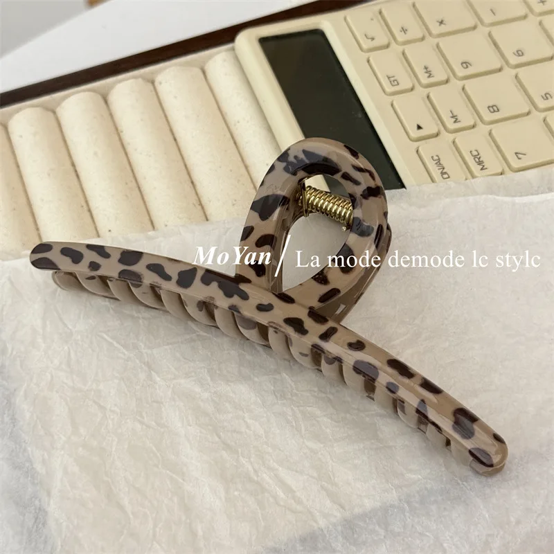 Large Leopard Acrylic Hair Claw Clips Women Barrette Clamp Ponytail Crab Girls Hair Hairpin Hair Styling Accessories Headdress