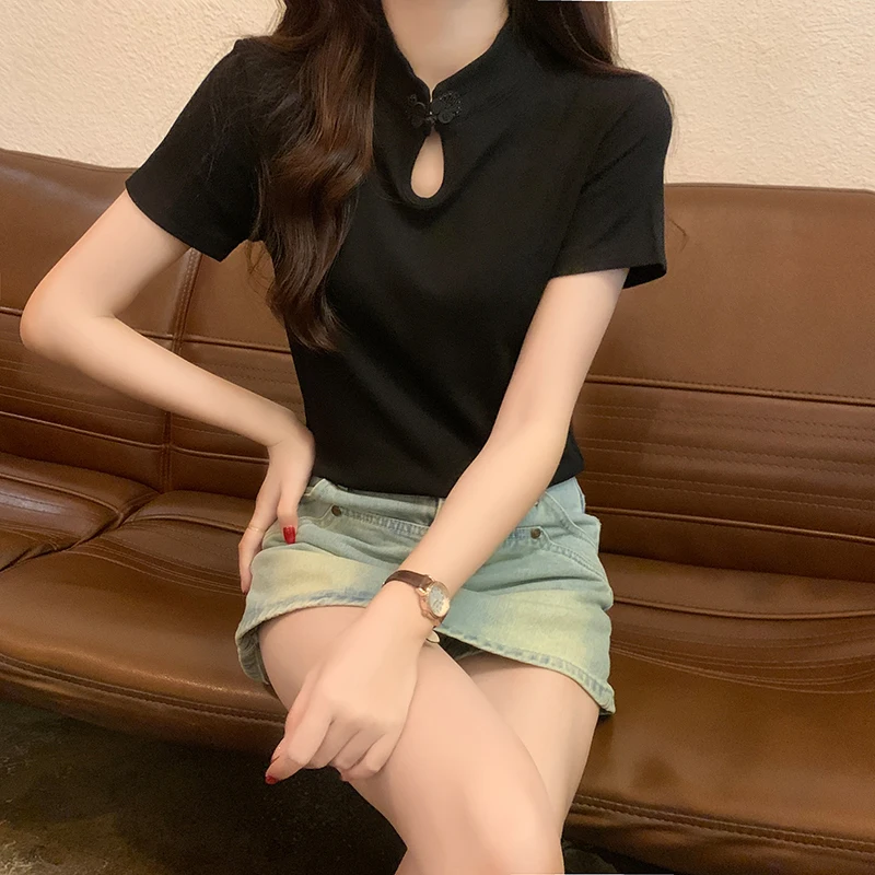 Short Sleeve T-shirt 2024 Summer Pan Buckle Slim Shoulder Solid Color Women's Top