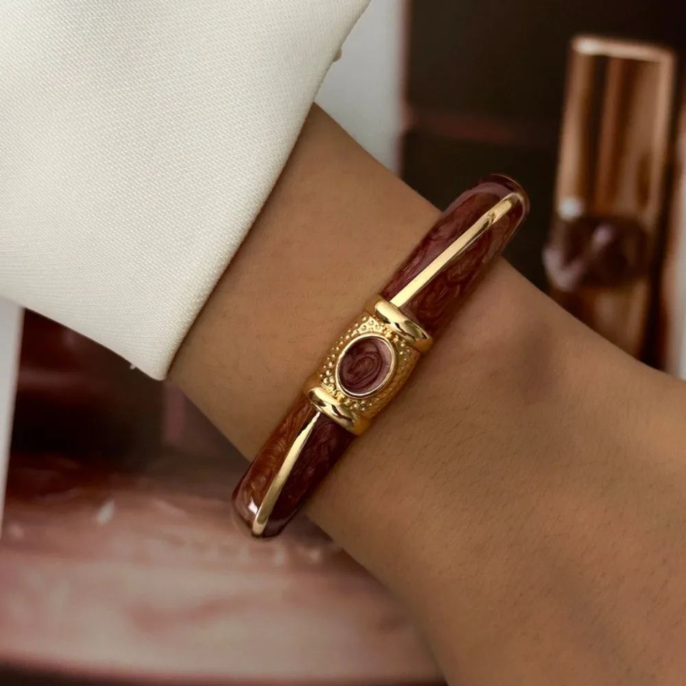 Drip Glaze Vintage Coffee Brown Enamel Wide Cuff Bracelet Stacking Zinc Alloy Floral Inlaid Stone Bangle Geometric Striped
