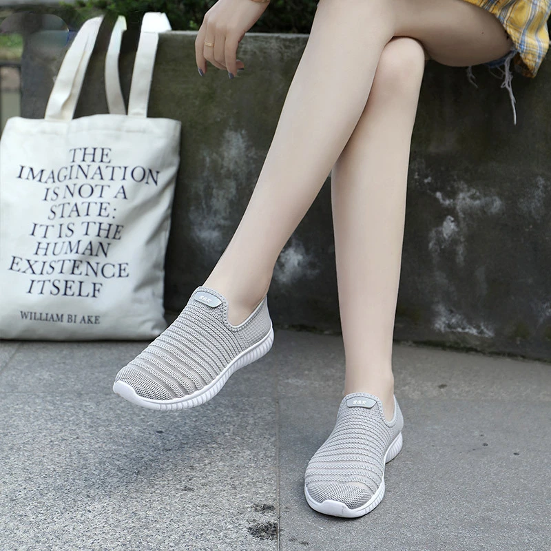 Women Sneakers Summer Women Casual Shoes Fashion Breathable Mesh White Casual Women Shoes Slip-On Light Soft Flats Shoes