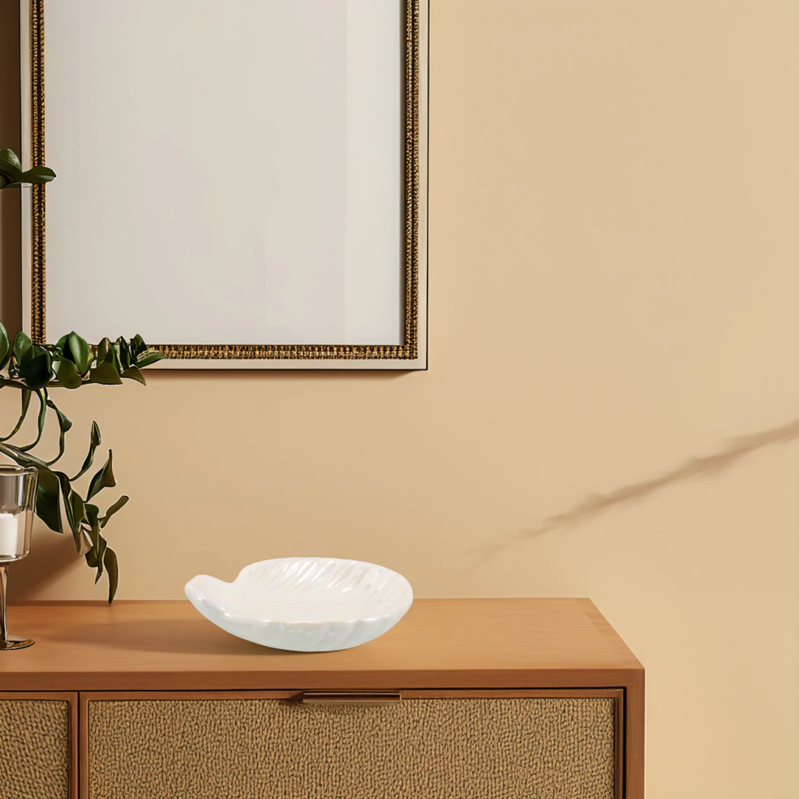 

Маленькая керамическая тарелочка для украшений: декоративный поднос для колец и серег, органайзер для хранения бижутерии на туалетном столике или прикроватной тумбочке