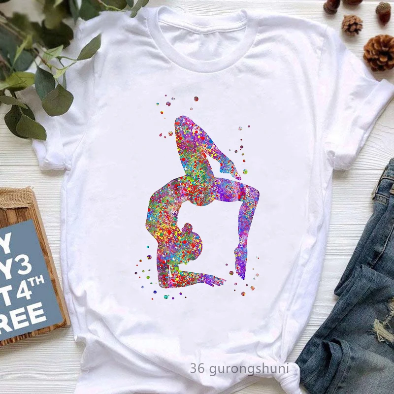 

Women Rainbow Be Kind Tshirt Femme Meditation Yoga T-Shirt In A World Where You Can Be Anything Tree Graphic Print T Shirt Tops