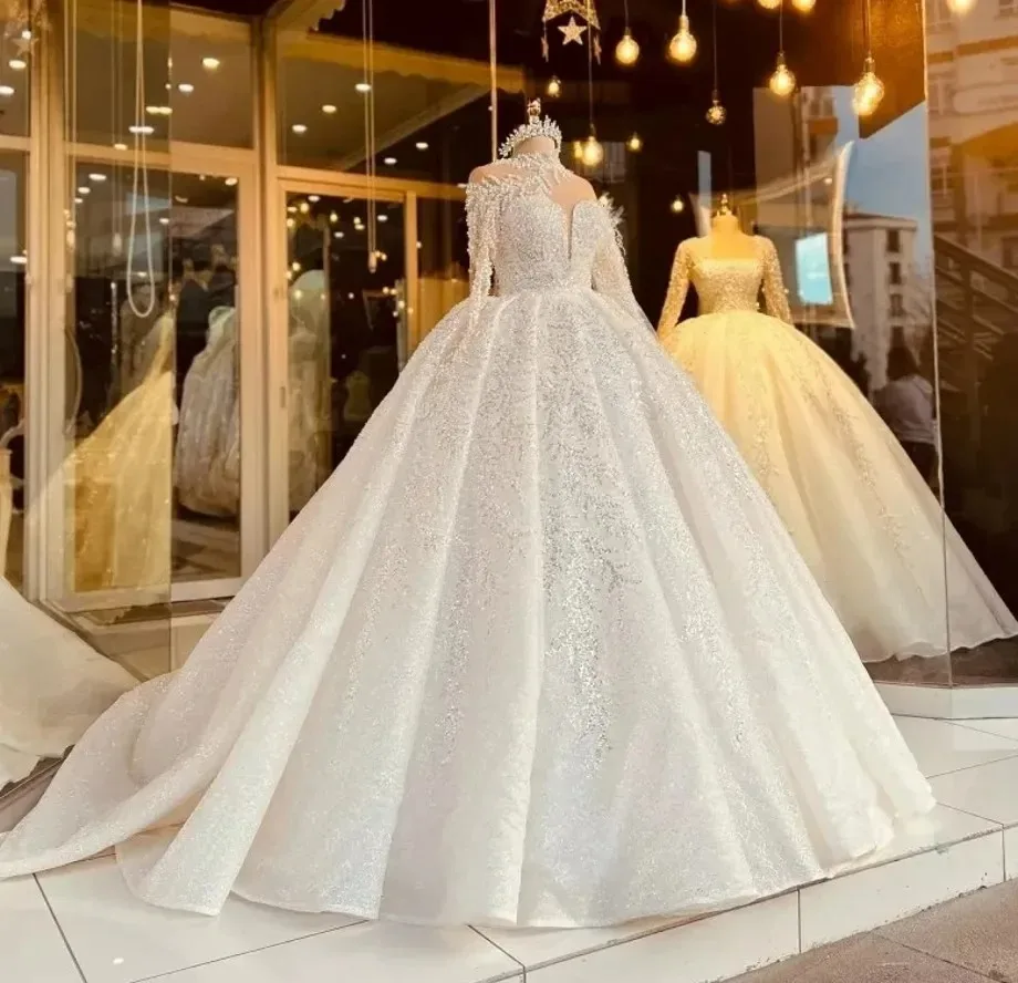 Custom New Arabic Dubai Sparkly Wedding Dress Ball Gown Heavy Pearls Beads Long Sleeves Princess Bride Dresses Vestidos De Noiva