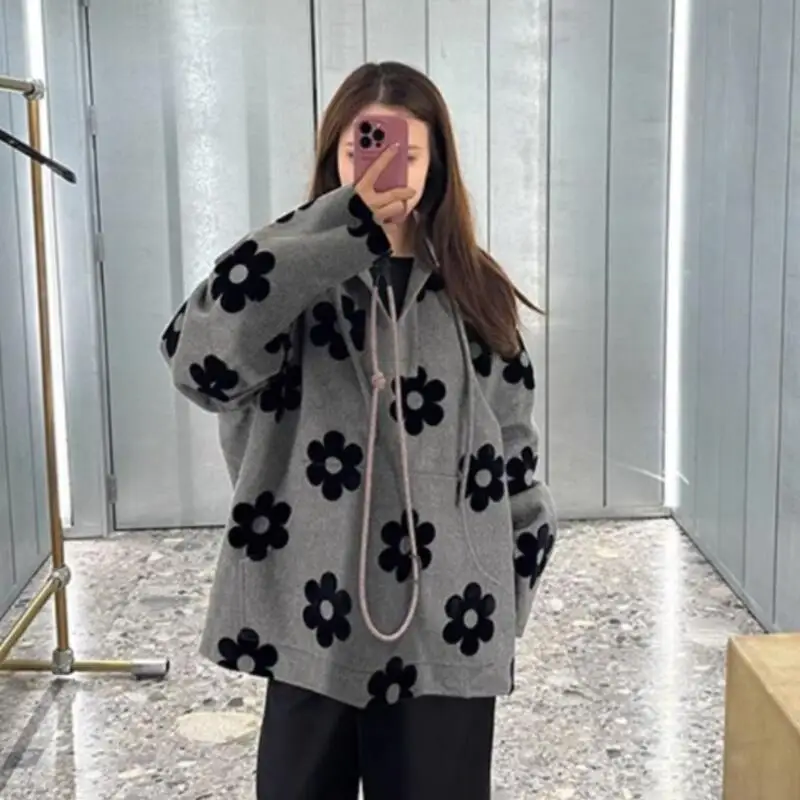

Модная толстовка с цветочным принтом в стиле колор-блок, свободного кроя, с капюшоном, для студентов, милый дизайн, длинные рукава, осенне-зимняя одежда