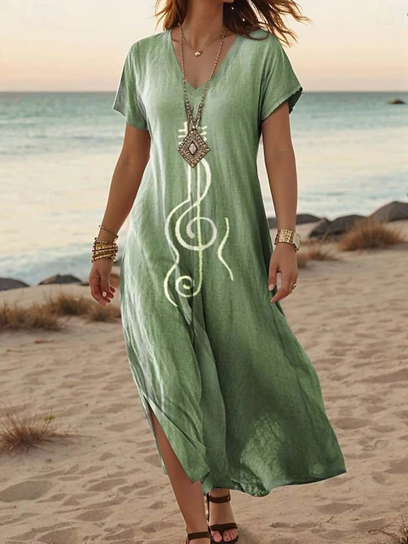 فستان ماكسي نسائي أنيق صيفي كاجوال بأكمام قصيرة فستان صيفي على شكل حرف A ورقبة على شكل V مطبوع للشاطئ فستان تي شيرت موضة 2025