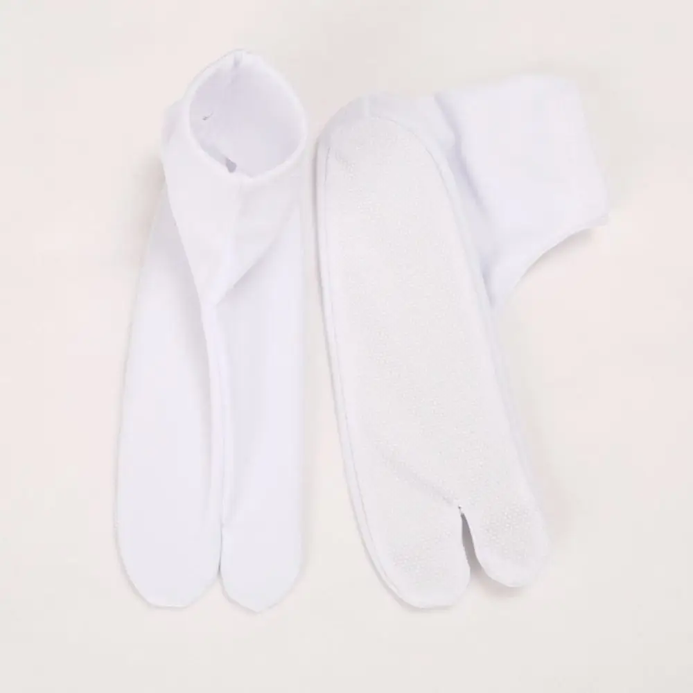 Breathable Embroidery Flower Two Toed Socks Mid-calf Japanese Style Split Toe Sock Women Hosiery Short Tube Socks Ladies Girl