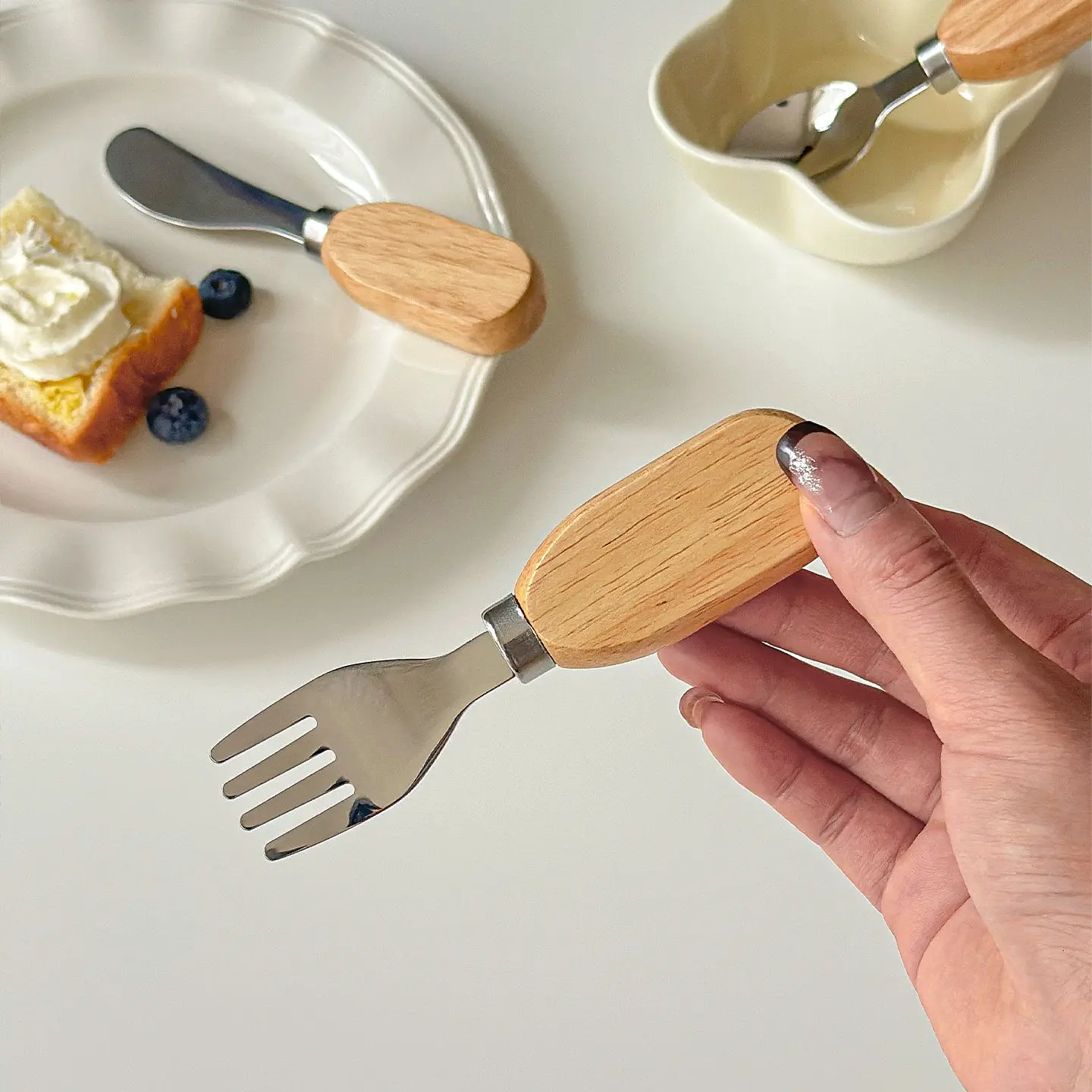 Kids Wooden Handle Cutlery Set Cute Mini Stainless Steel Spoon Fork Butter Knife for Children Dessert Cheese Spreading Tableware