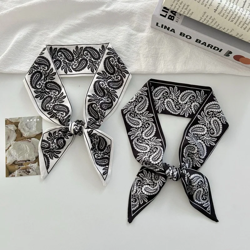 

Paisley Print Satin Skinny Scarf Fashion Neckerchief Multi-use Hair Scarf Bag Handle Wrap Soft Neck Scarf for Office Daily Gift