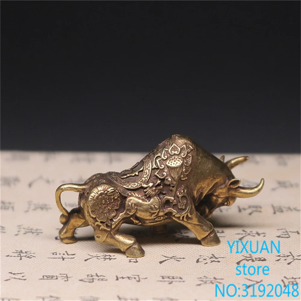 Copper cattle ornaments pure copper wall street cattle Zhaocai town zhaiwang city living room office crafts