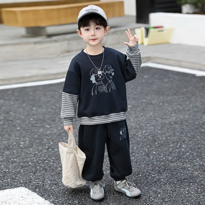 Boys Casual Printed Sweatshirt + Pants 2pcs Set Suitable for Street Photography and Everyday Wear for Children Outfit 2-10Year