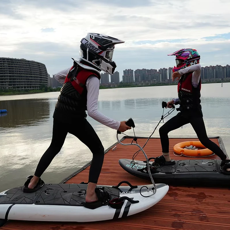 

Electric Jet Surfboard Full Carbon Fiber 1 Person 12KW Motor 60km/h Speed