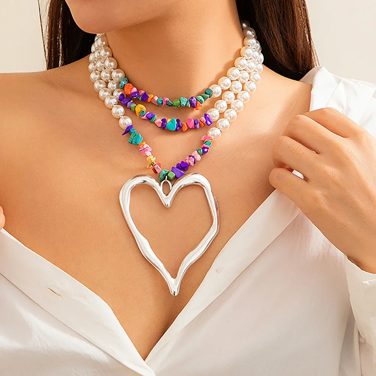 Fashion Multi-layer Imitation Pearl Ckoker Necklace Gothic Big Heart-shaped Pendant Necklace Women's Elegant Neck Jewelry