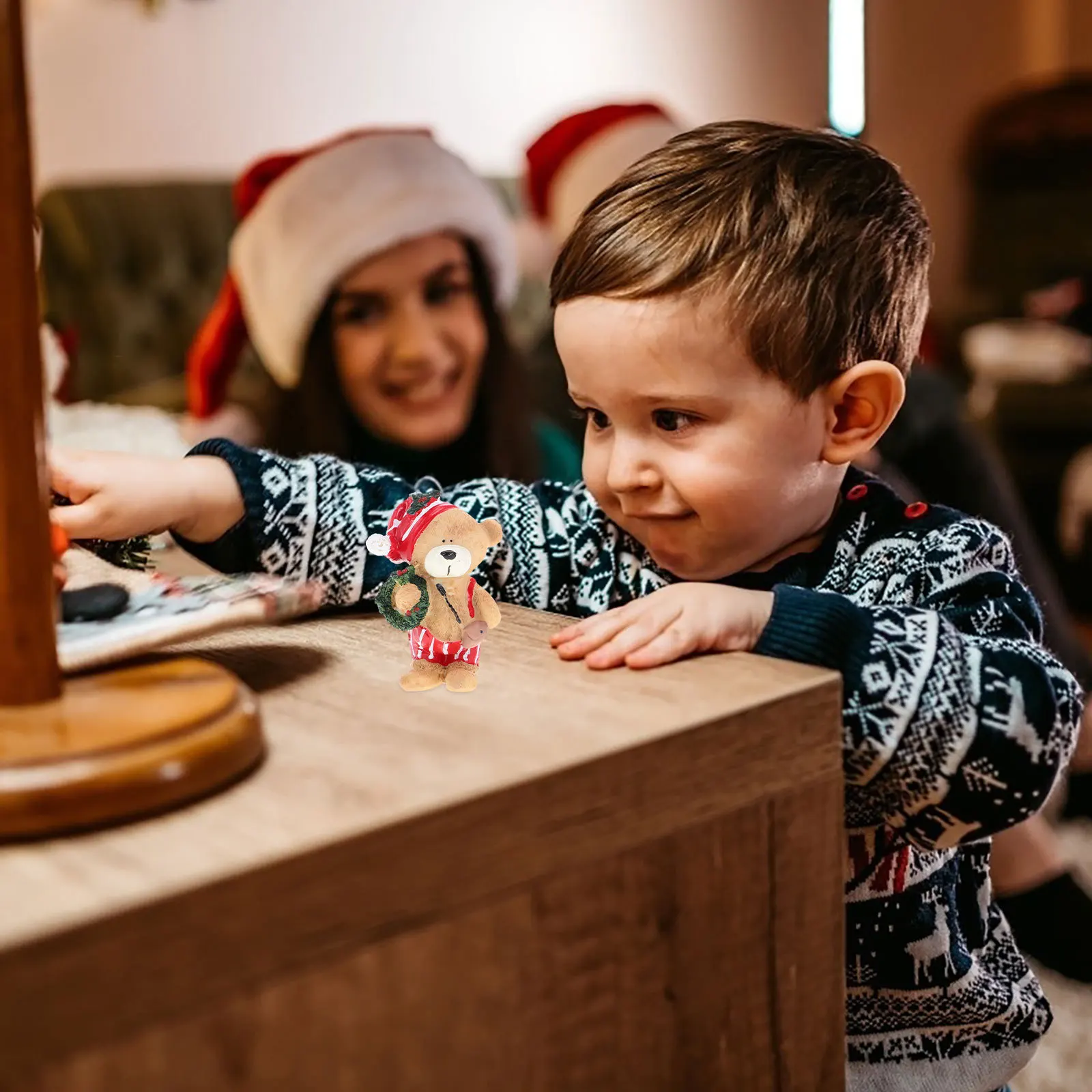 

Festive Christmas Bear Resin Statue for Home Decor Mantel Shelf Centerpiece Tabletop Xmas Bear Party Garden Decoration