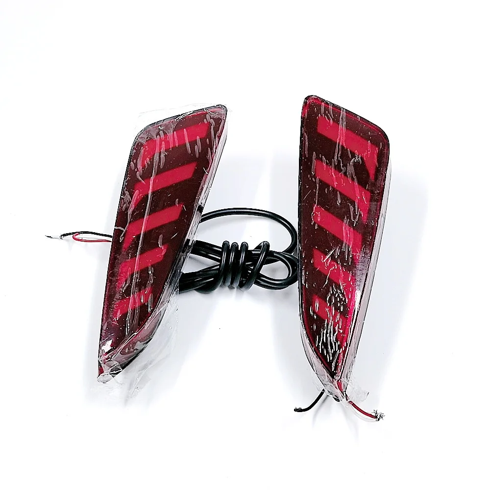 

Автомобильные красные светодиодные стоп-сигналы July King, совместимые с Toyota C-HR 2017-2020, светодиодные стоп-сигналы заднего бампера + ночные ходовые огни DRL