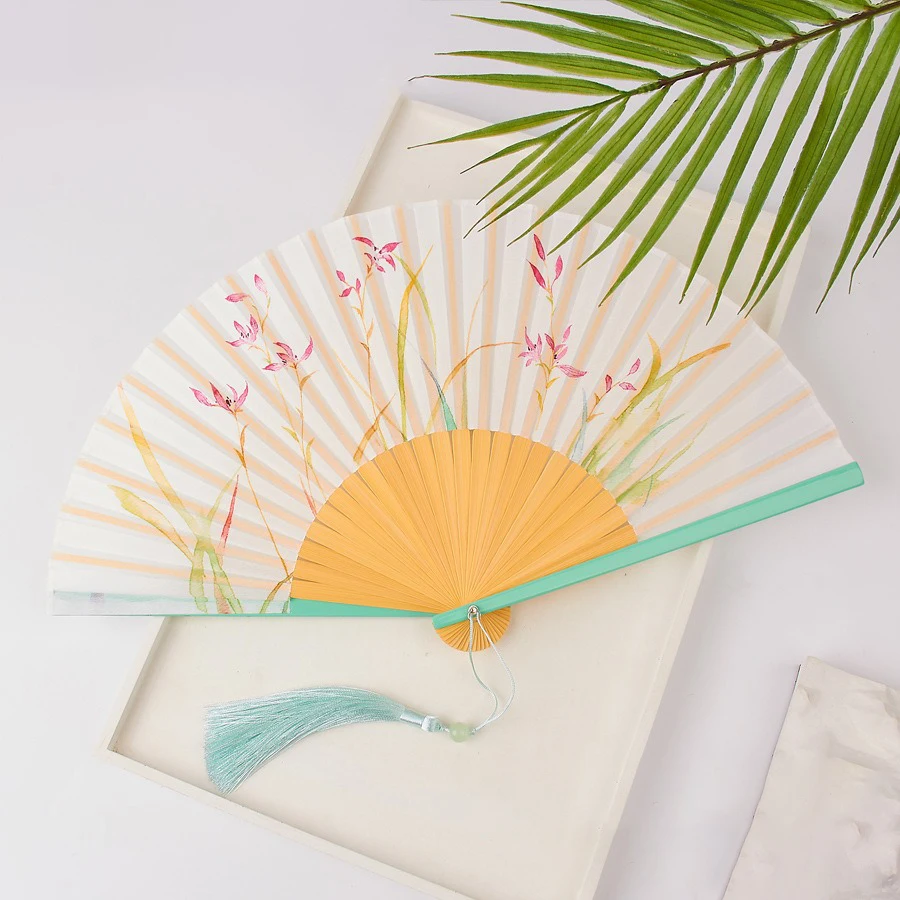 Retro Flower Pattern Home Decoration Elegent Bamboo Folding Fan Handheld Fan Dance Performance Props