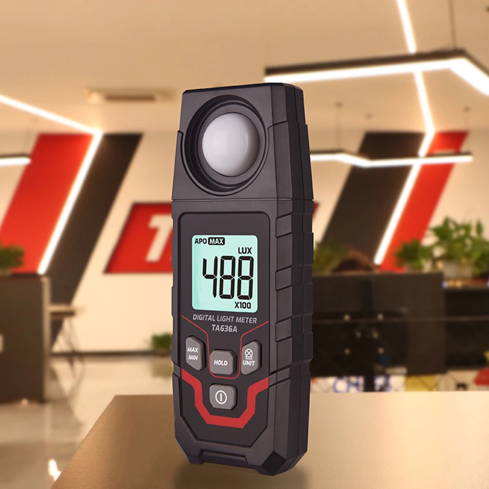 Advanced Digital Lux Meter with Silicon Photodiode and Wide Angle of Incidence for Flexible Light Measurement in Any Setting