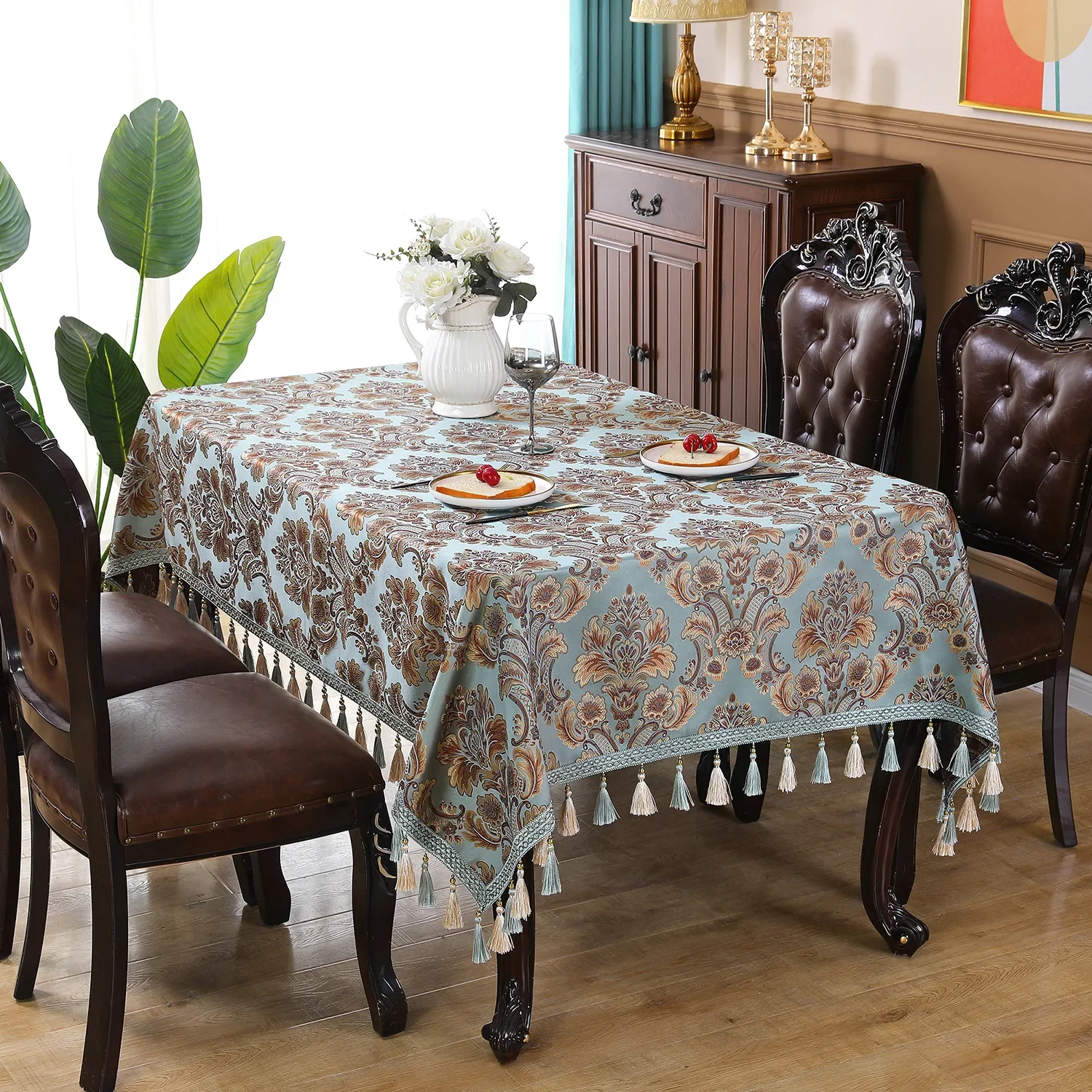 European Tablecloth Embroidered Jacquard Dining Table Retro Tassel Tea Table Satin Square Tablecloth