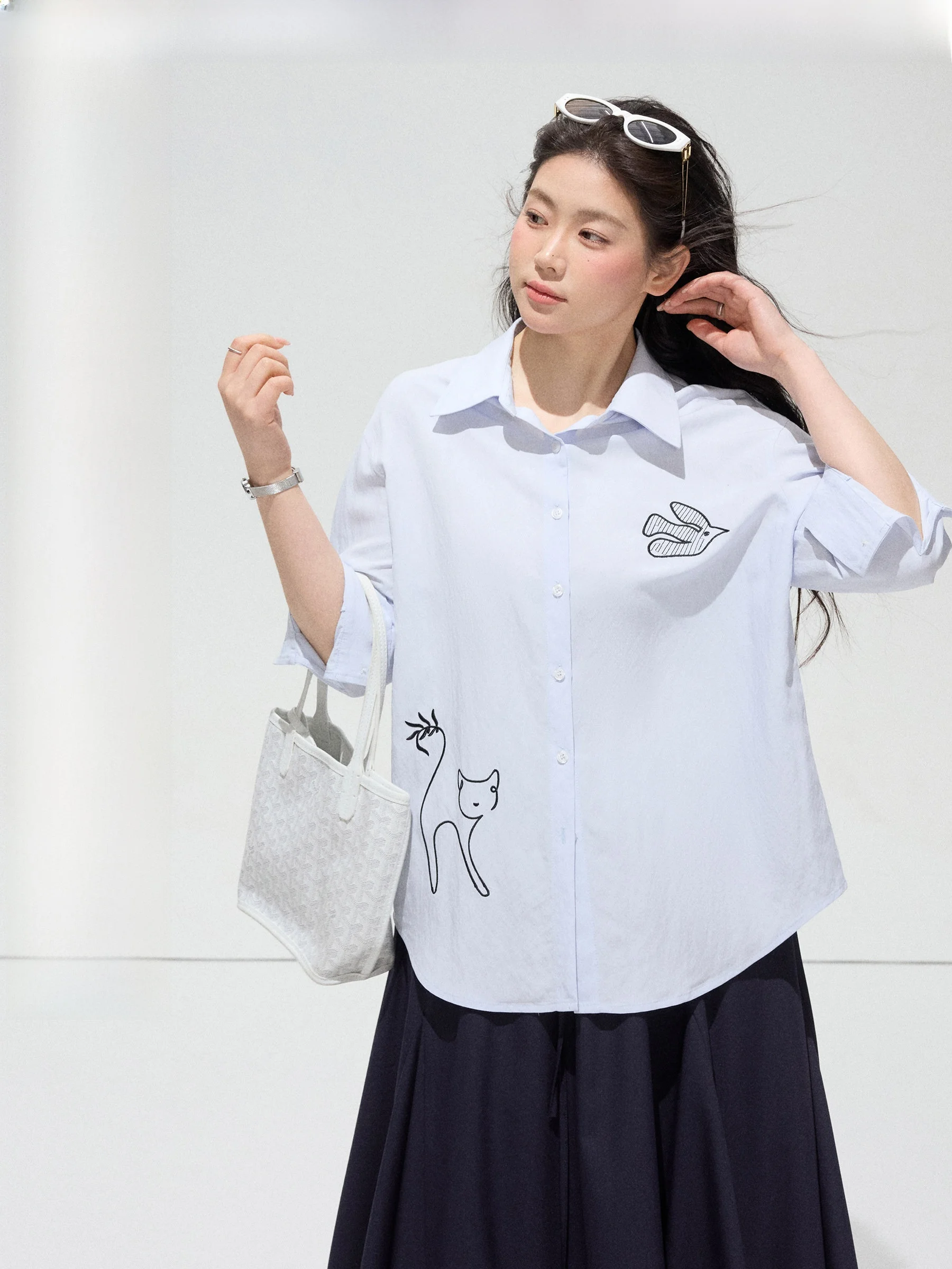 

JULULOOK Studio Vintage Blue Book Fun Embroidery Loose Small Collar plus Size Women's Shirt Comfortable Oversized Top