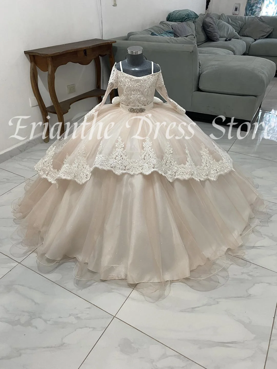 elegante-abito-da-ragazza-di-fiori-per-matrimonio-tulle-puffy-applique-in-pizzo-principessa-festa-di-compleanno-per-bambini-abiti-da-ballo-per-prima-comunione-personalizzati