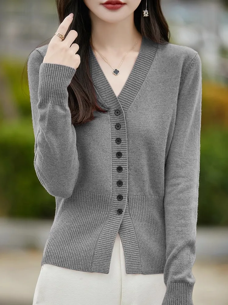 Autumn Winter Women's Camere Cardigan V-Ne Loose Thi Long Sve Knitted Outerwear Slimming Outer Jaet Commute Sle