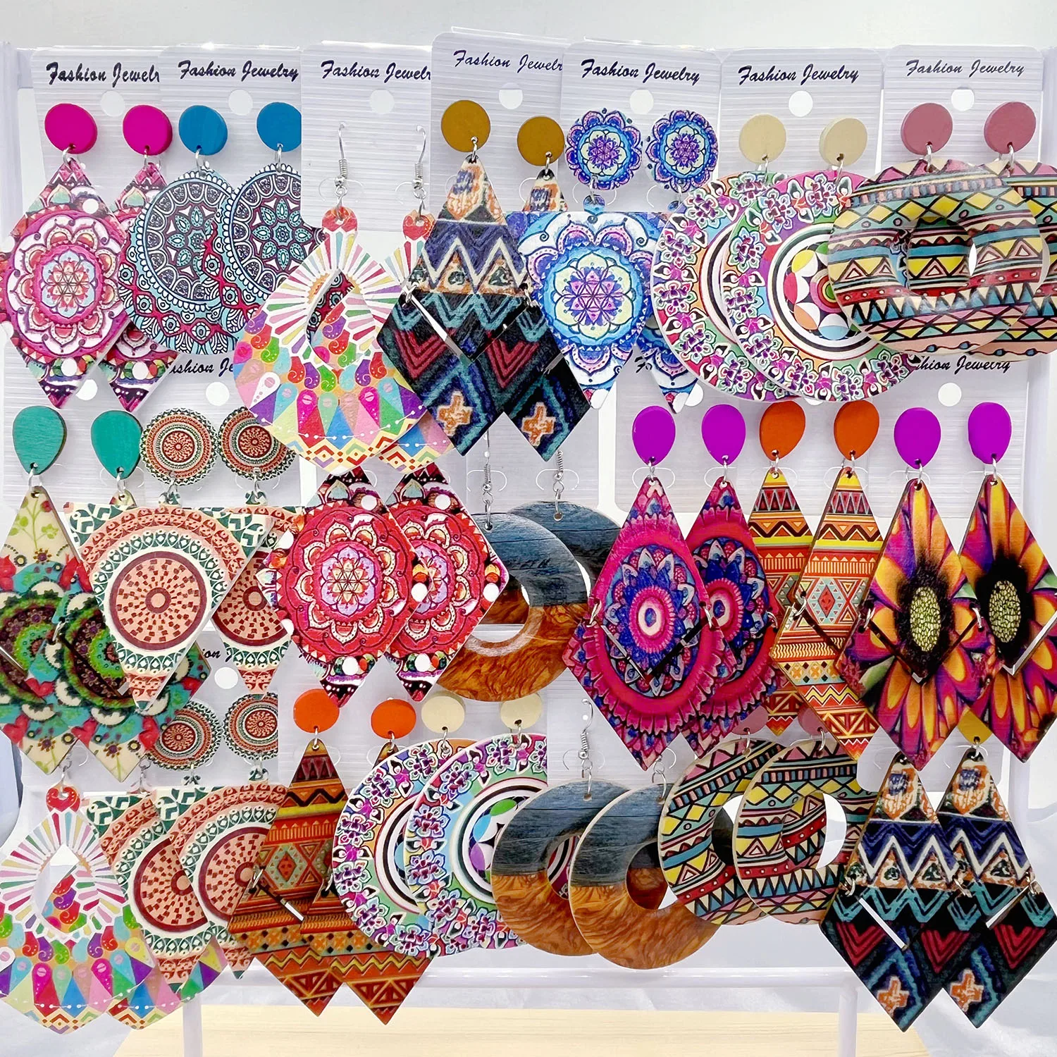 

10/20 Pair Bohemia Wooden Women's Earrings Vintage Elegant Mixed Style Couple Earrings Fashion Earrings Jewelry Best Gift