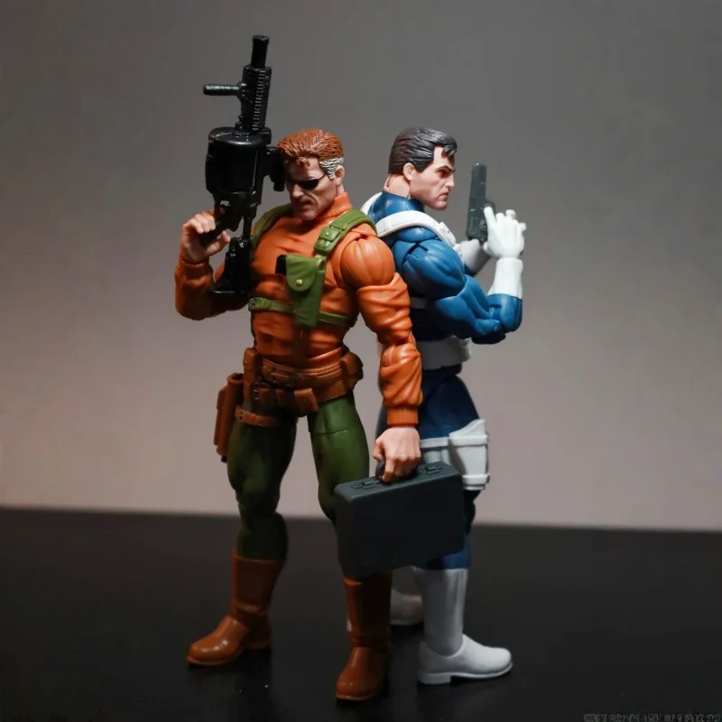 Figura de acción de la serie Legends de 6 pulgadas, Punisher Nick Fury, paquete de 2, modelo coleccionable Original de PVC, juguete de alto detalle para fanáticos del superhéroe