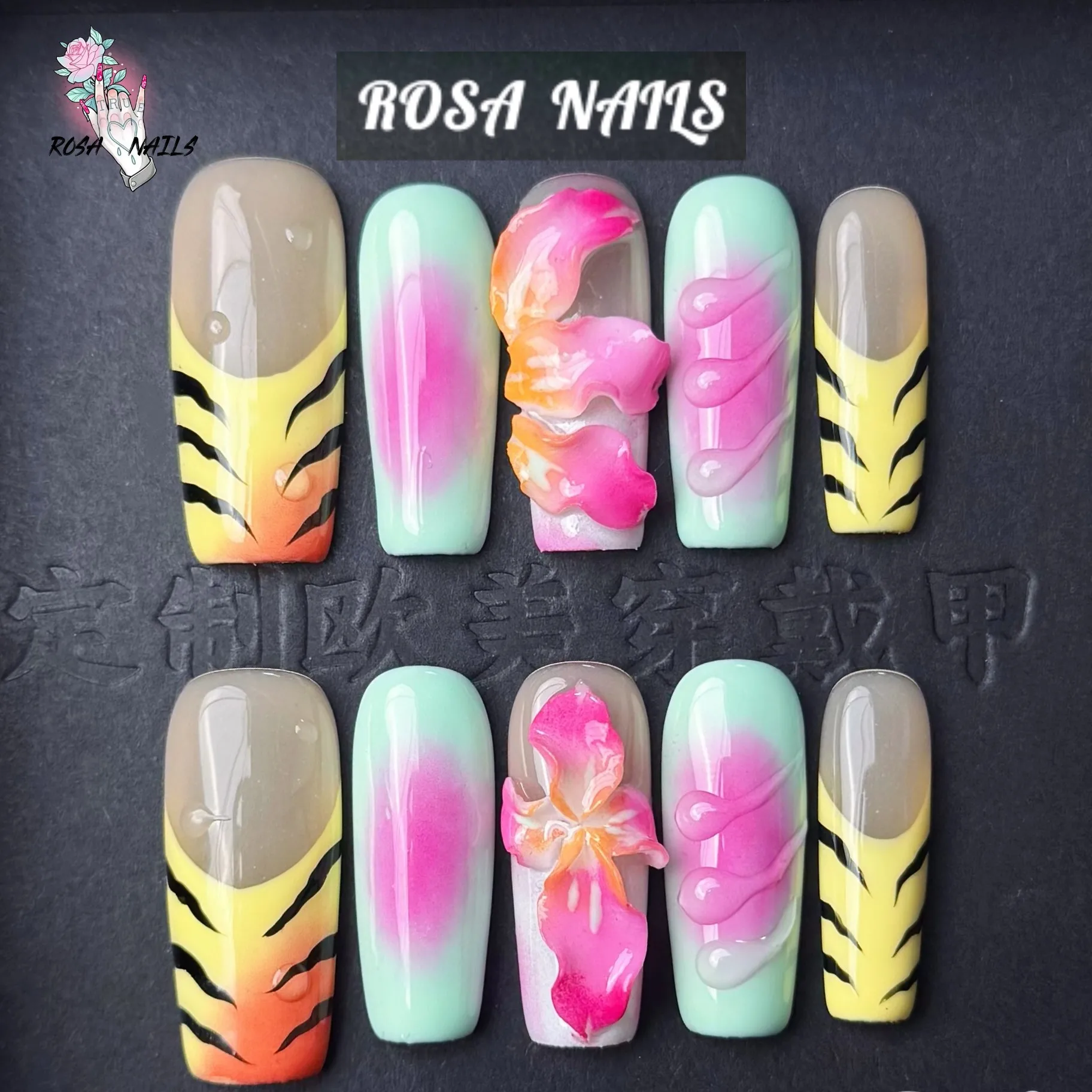 

Y2K 3D Flowers Carved Pink Blush Tiger Pattern False Nails Handmade Press On Nails 10PCS Yellow Orange Gradient Green Fake Nails