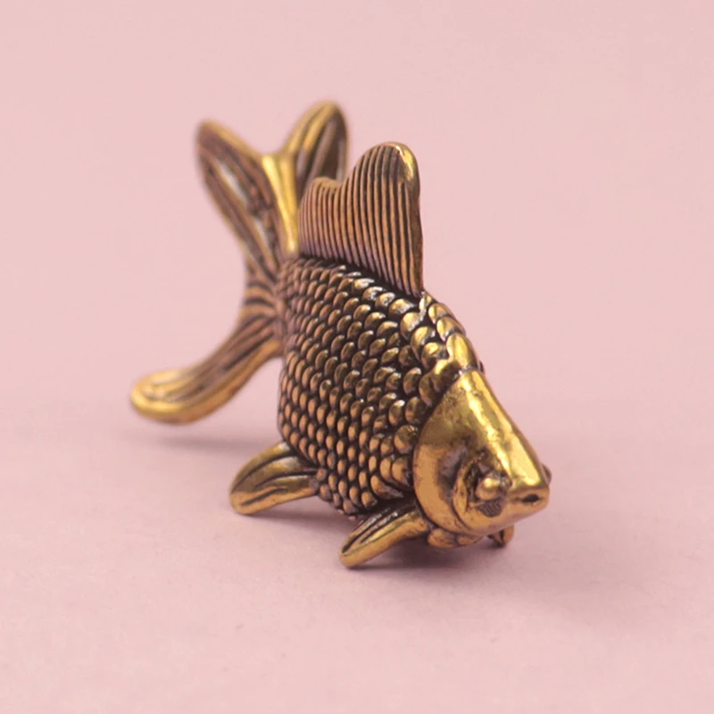 1pc Cute Mini Retro Brass Lucky Animal Statue Ornament Creative Goldfish Figurines Home Decor Office Desk Decoration Gifts