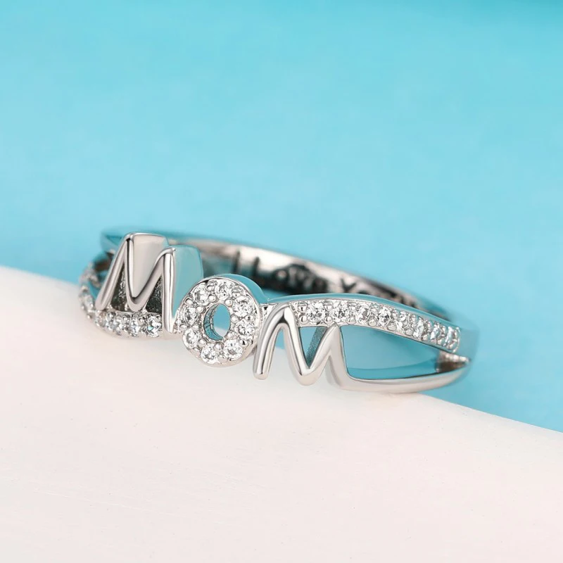 Huitan Dazzling Mom Rings with Cubic Zirconia Simple Stylish Anniversary Gift for Mother/Wife Fashion Women Rings Chic Jewelry