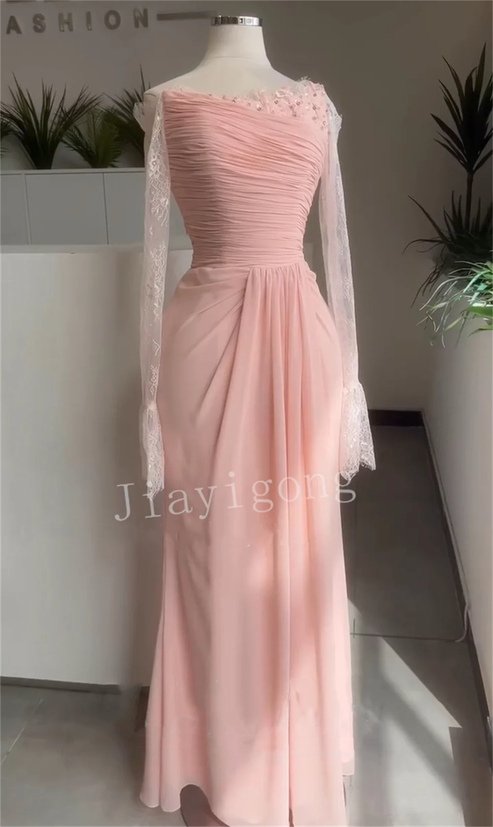 Customized Sparkle Chiffon Pleat Sequined Straight Off-the-shoulder Long Evening Dresses Luxury 2026 Chinese Style