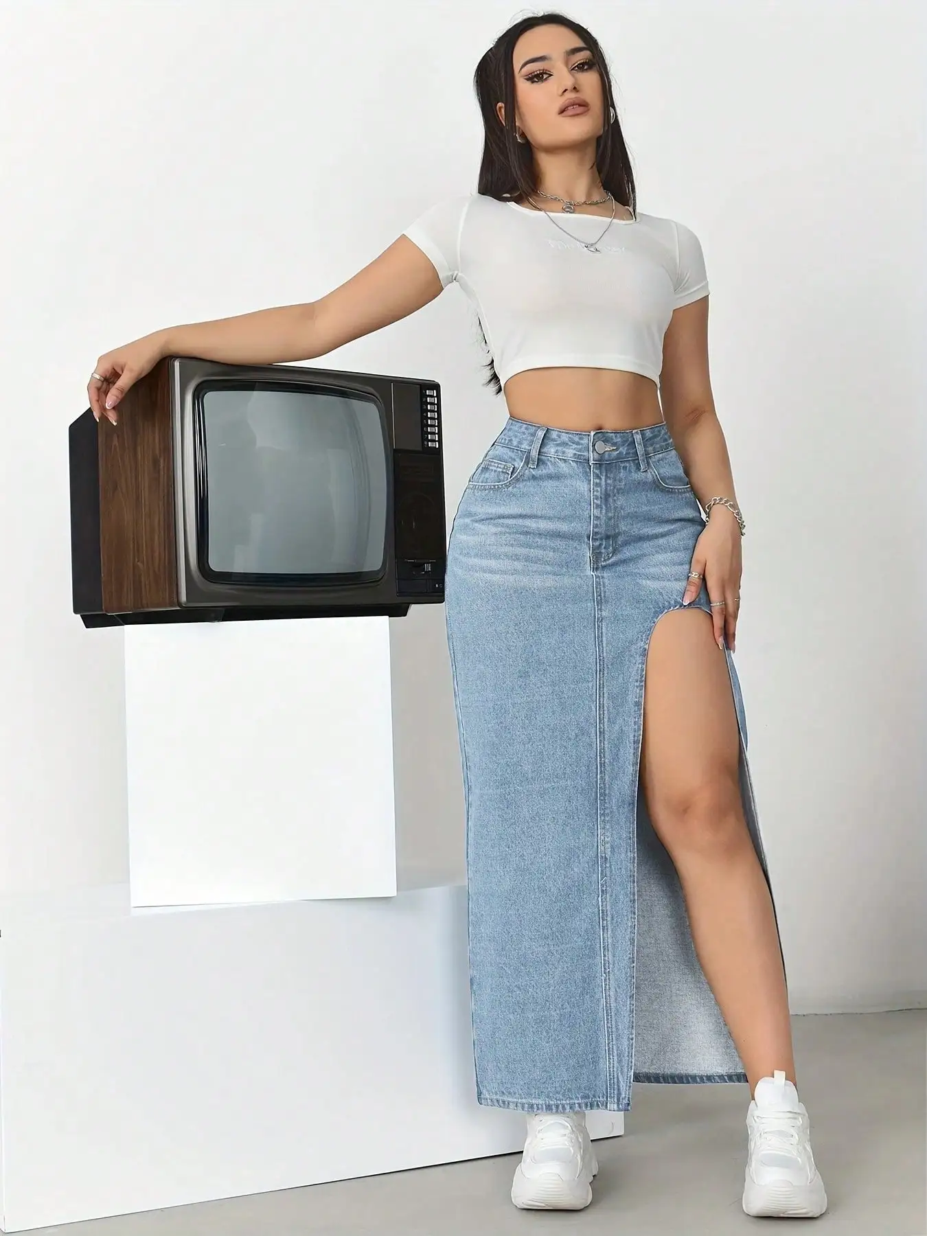

High-Waisted Denim Maxi Skirt with Front Slit for Women