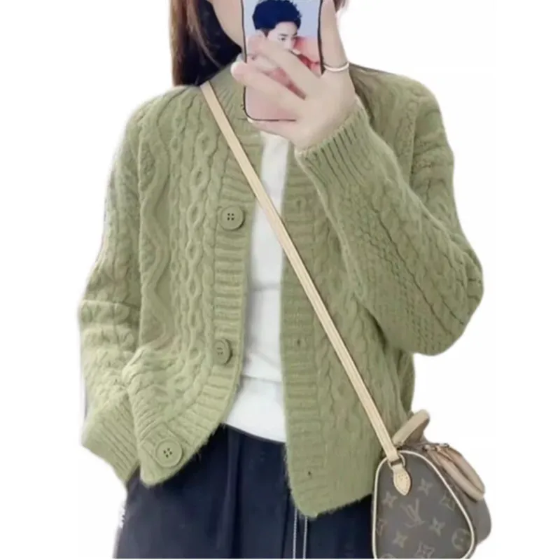 

2024 New Spring Autumn Twist Sweater Women Fashion O-Neck Long Sleeve Short Solid Color Knitted Cardigan Loose Knitwear Top W455