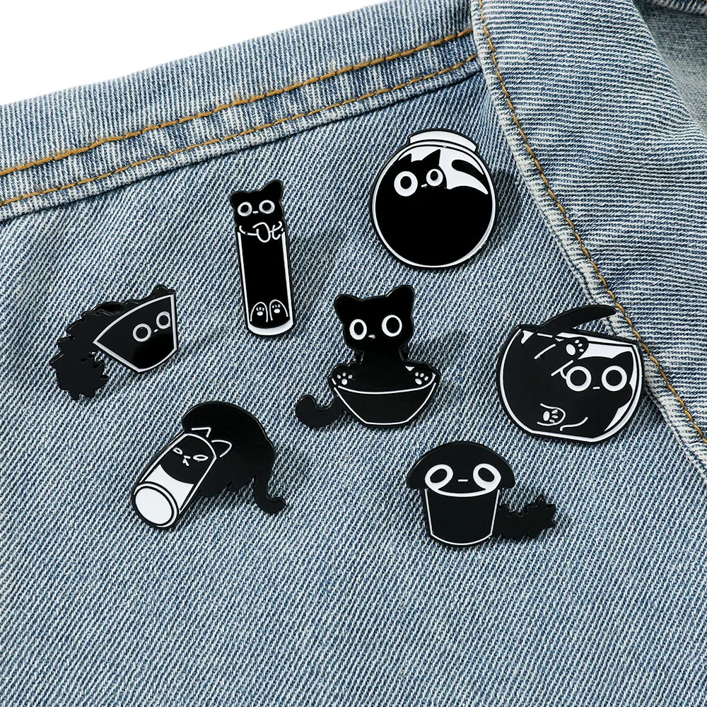 Bonito terrário gato esmalte pinos personalizado preto gatinho broches lapela emblemas dos desenhos animados animal jóias presente para crianças amigos atacado
