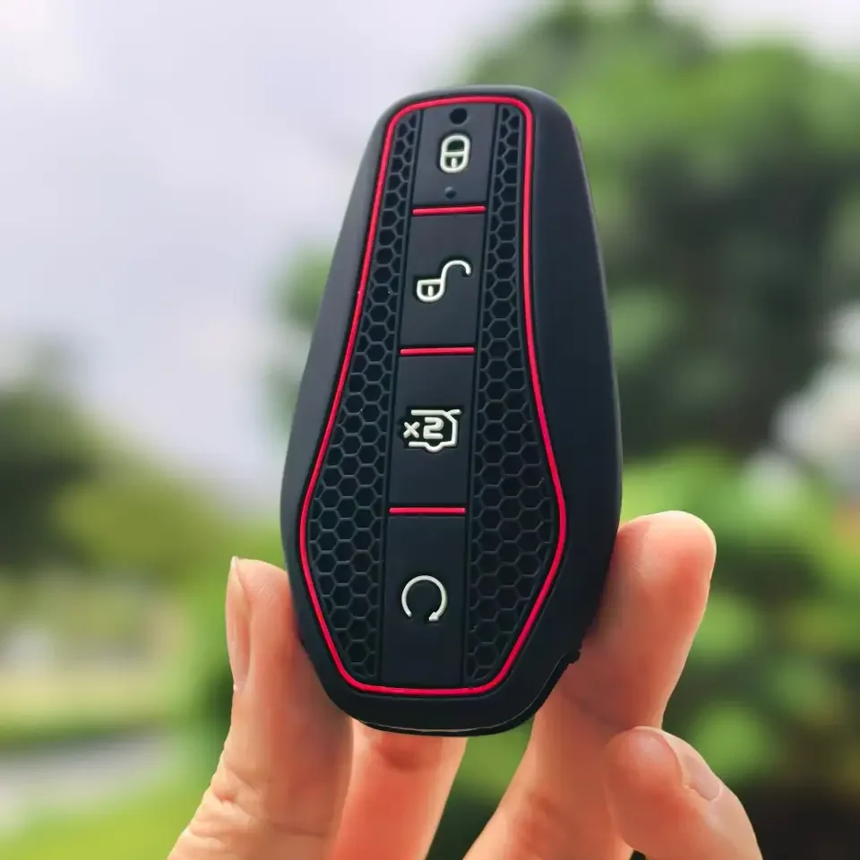 Silicone Car Remote Key Cover Holder Chain Key Case for BYD Atto 3 Han EV Dolphin Song PRO Max Tang DM Yuan Dolphin E2 Qin PLUS image 5