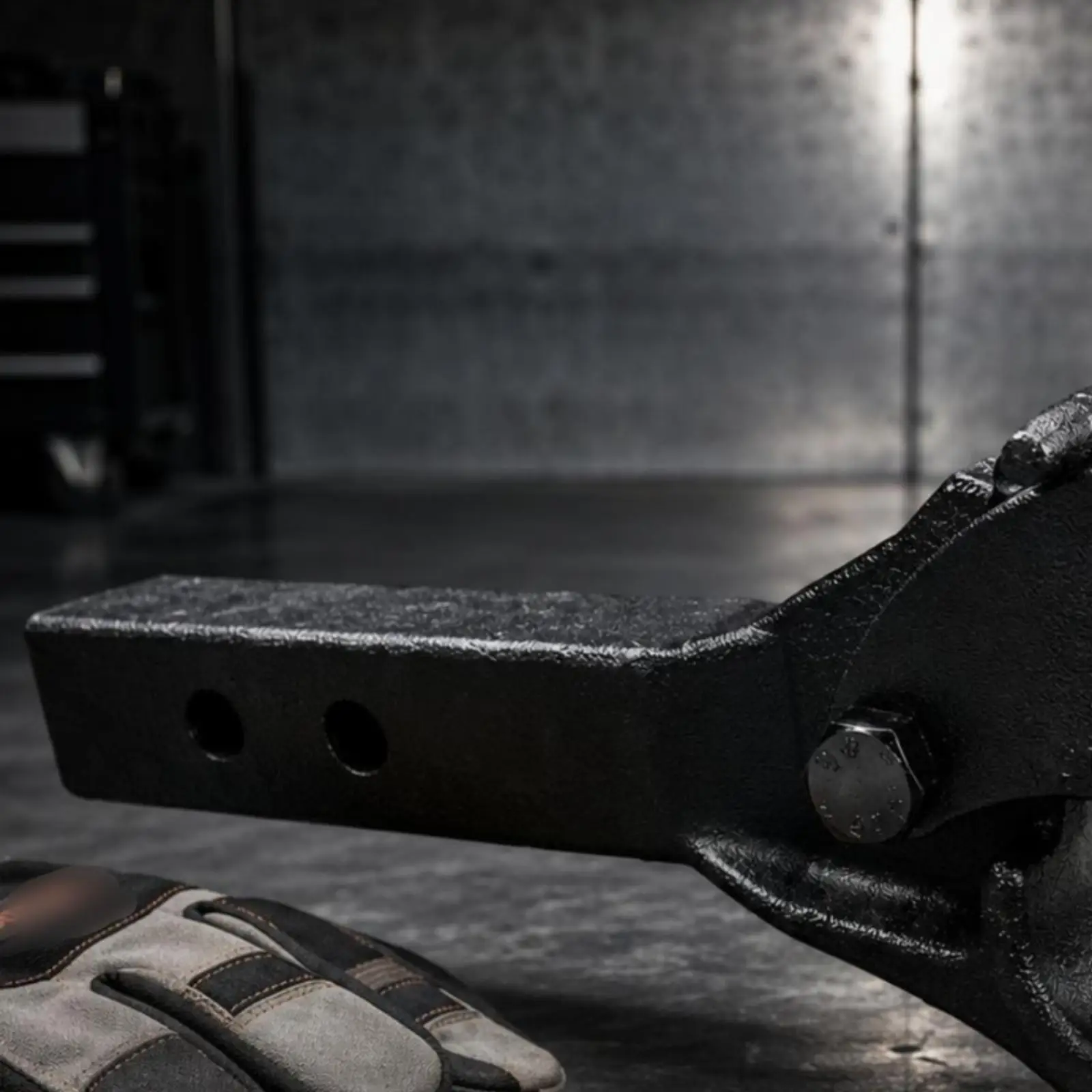 Heavy Load Trailer Hitch Ball Steel Tow Bar Mount Two Position Shank for Worksite Hauling Needs